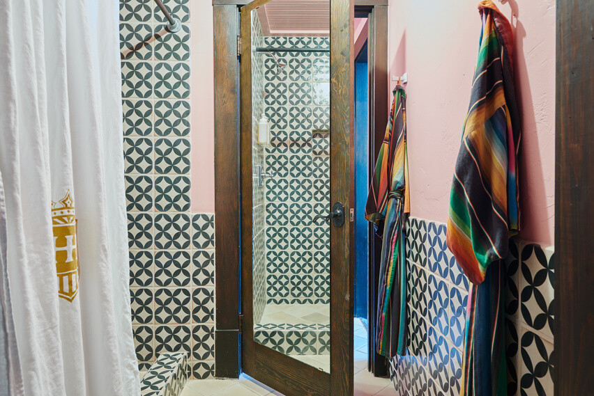 Ascot-Tradicional,-bunkhouse,-hotel-havana-san-antonio