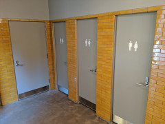 carpenter-hotel,-install,-santos-heritage-field