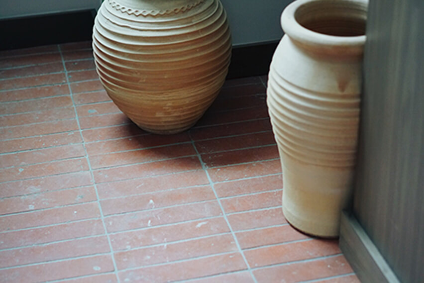 Enrico-Mano-terracotta,-thompson-Hotel-DC