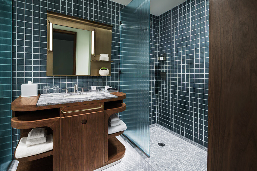 Naka-Modern-Glazed,-thompson-Hotel-DC-2