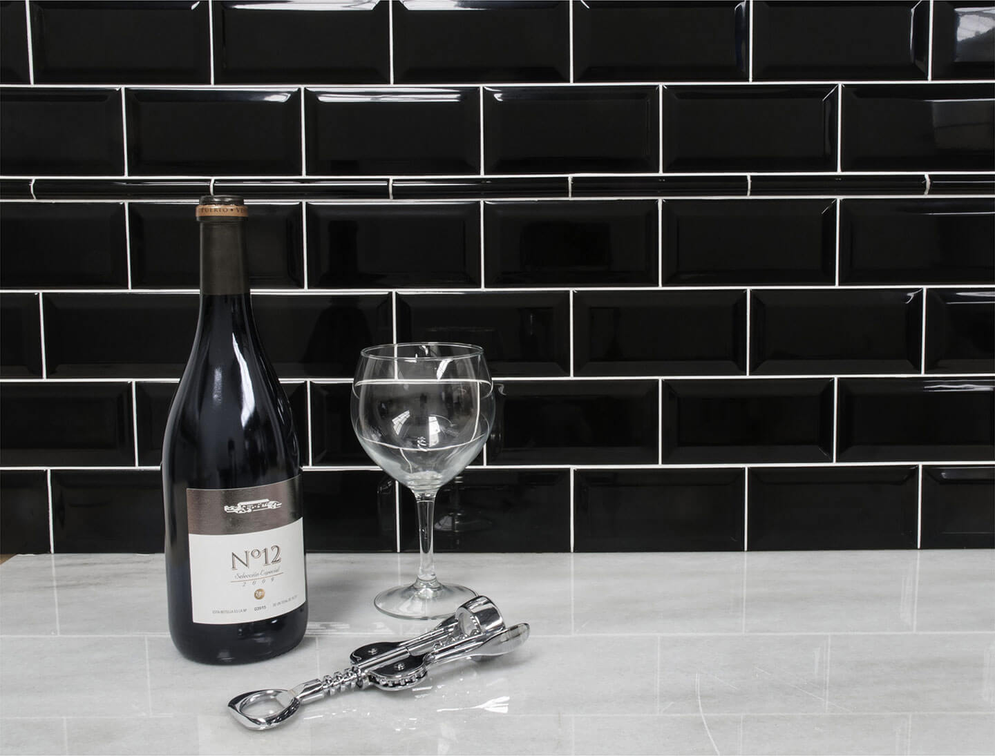 Esperanza-Blank-Wall-Install-36646-(5)