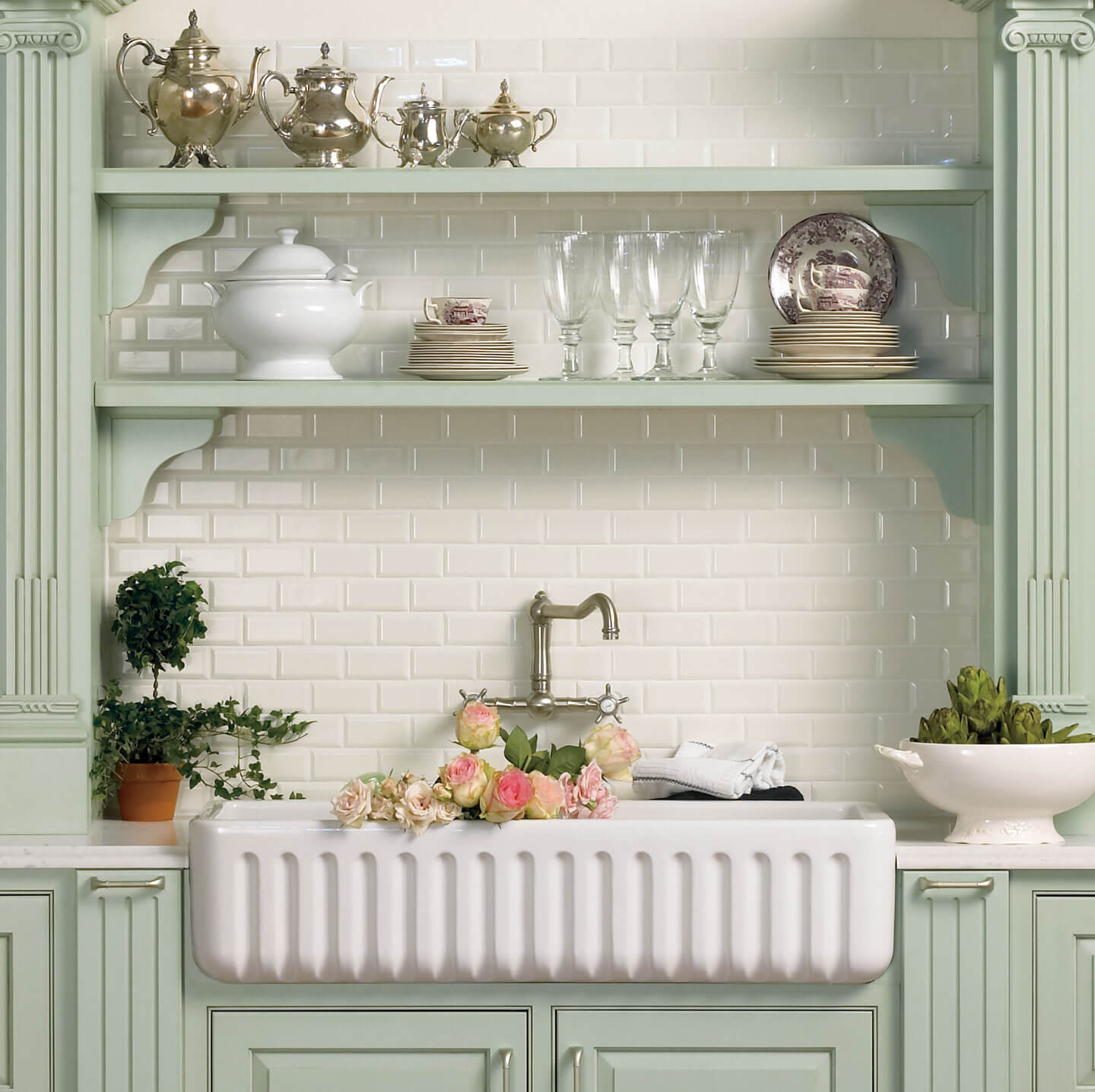 Esperanza-Blank-Wall-Install-36646-(6)