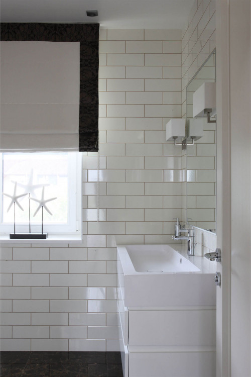 Esperanza-Blank-Wall-Install-36646-(9)