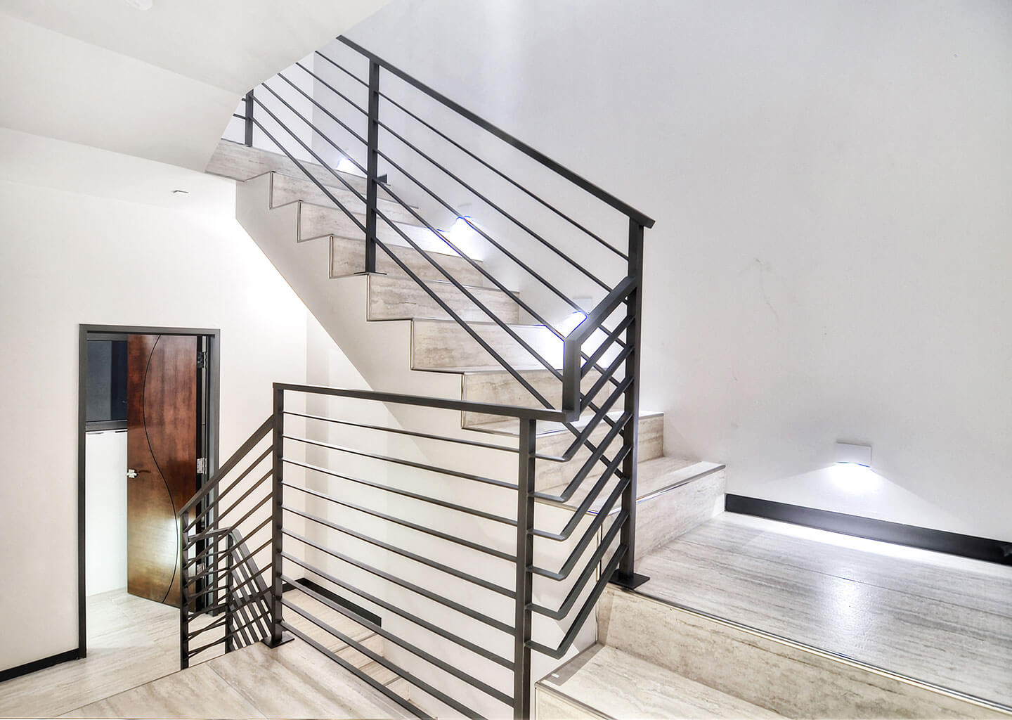 Graniti-Archive-Install-314990-(7)