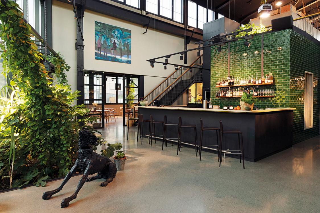 Kera-Transparent-Wall-Install-36761-(5)