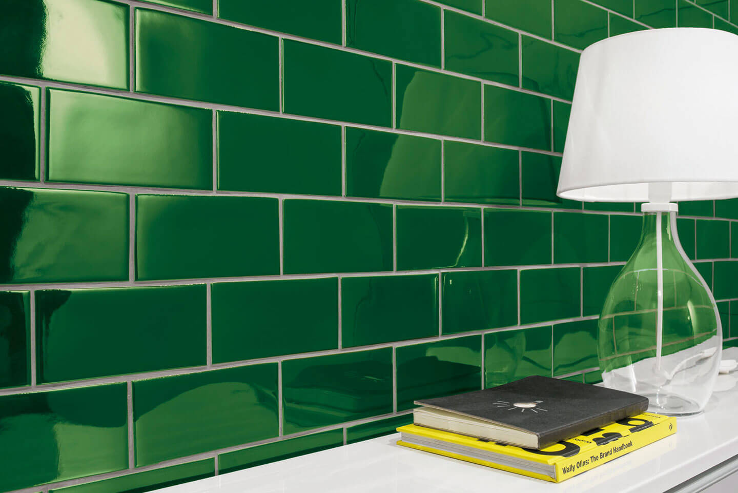 Kera-Transparent-Wall-Install-36761-(13)