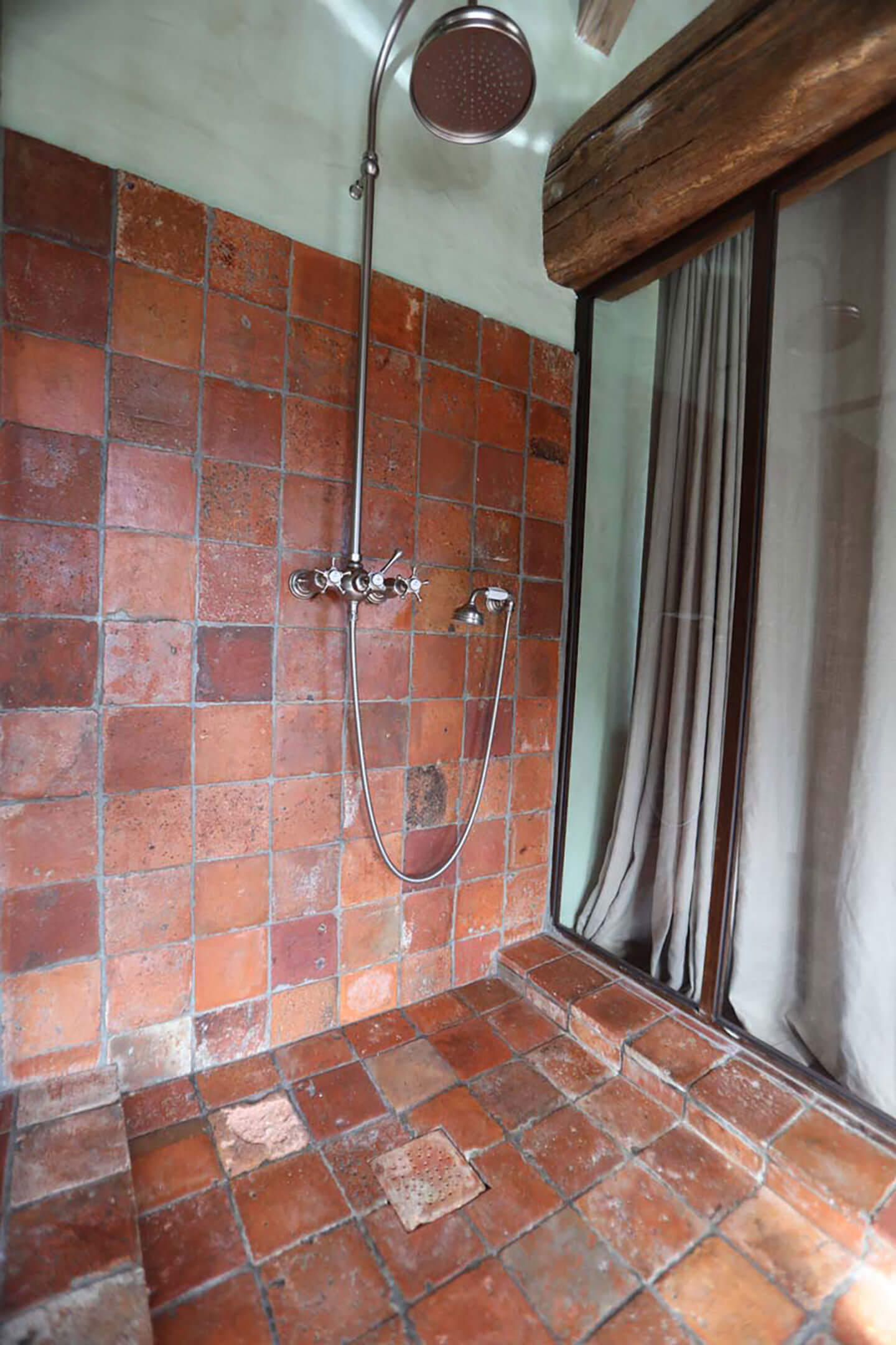 Ludo-Antique-Parefeuille-Install-108526-(2)