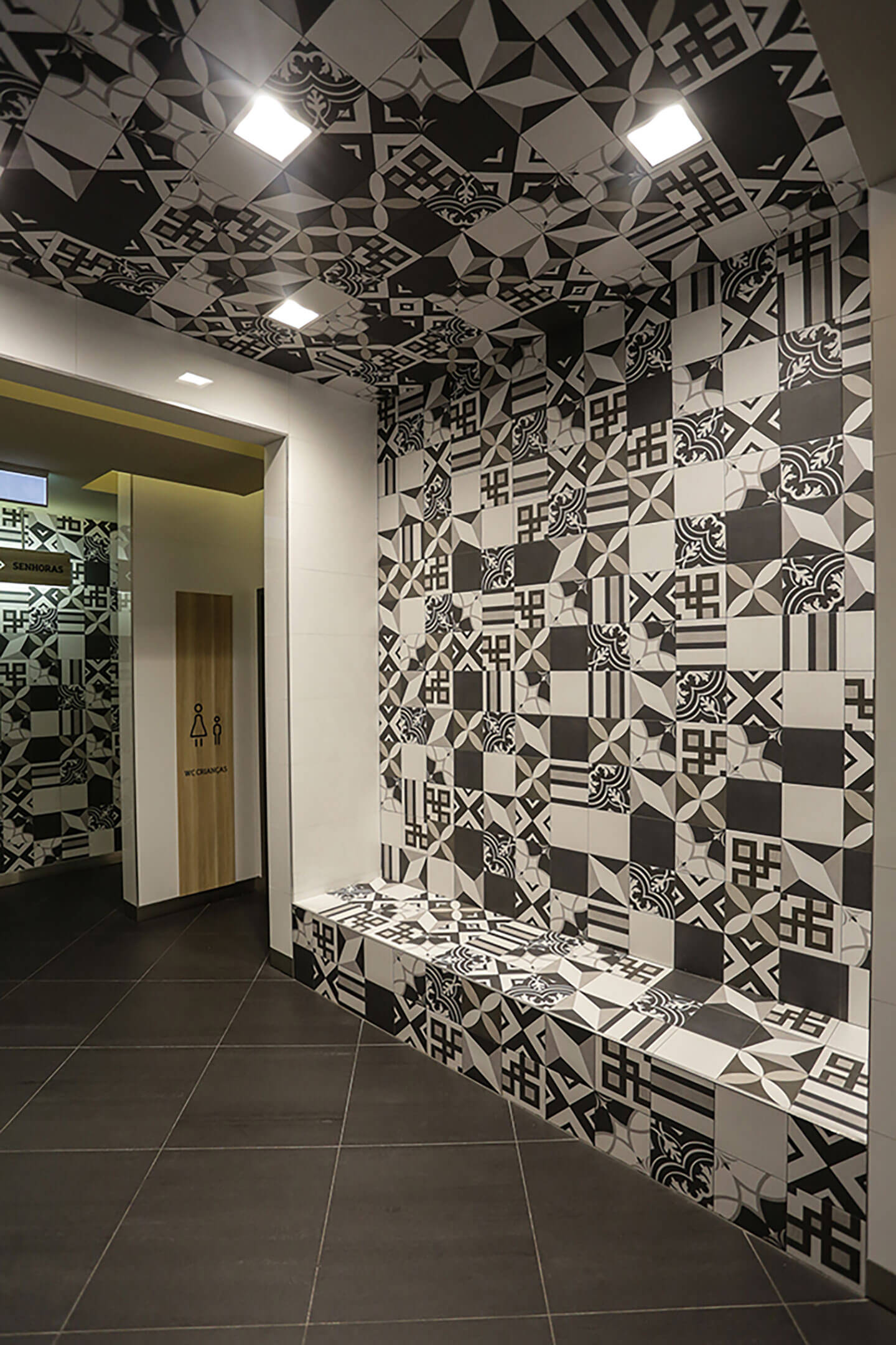 Madeira-Waltz-Install-36785-(3)