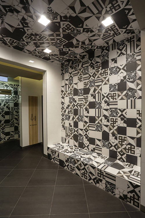 Madeira-Waltz-Install-36785-(3)