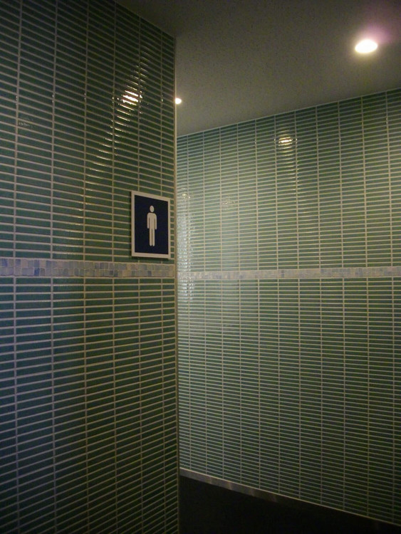 Naka-Modern-Glazed-Install-330540-(2)