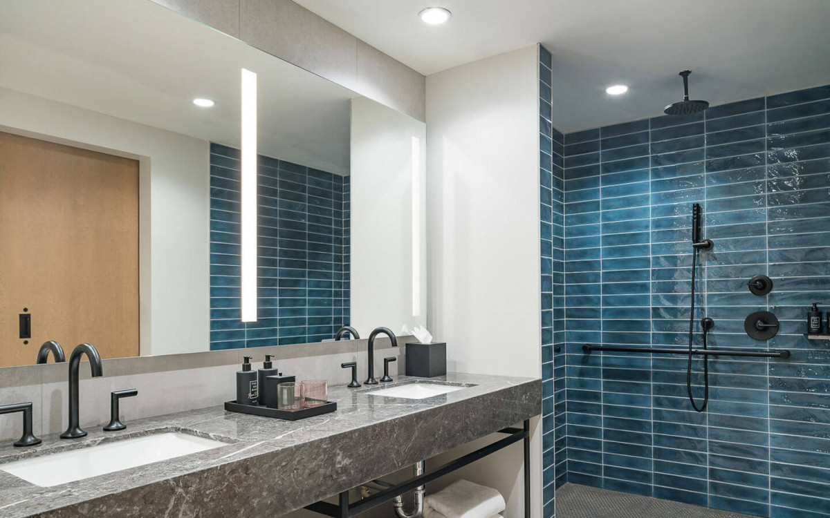 Onda-Boutique-Install-36829-(1)