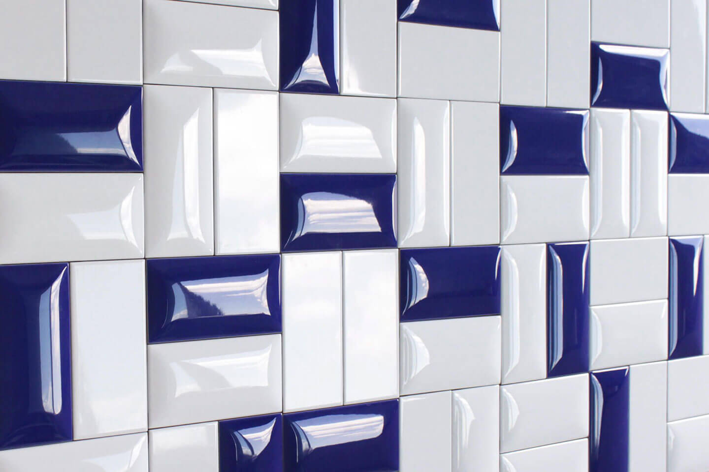 Ravenna-Facade-Install-25426-(7)