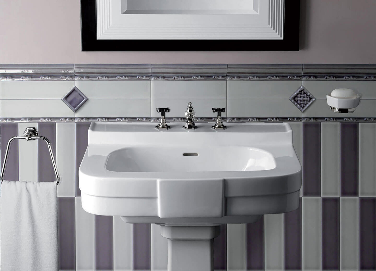 Ravenna-New-Transparents-Install-25432-(12)