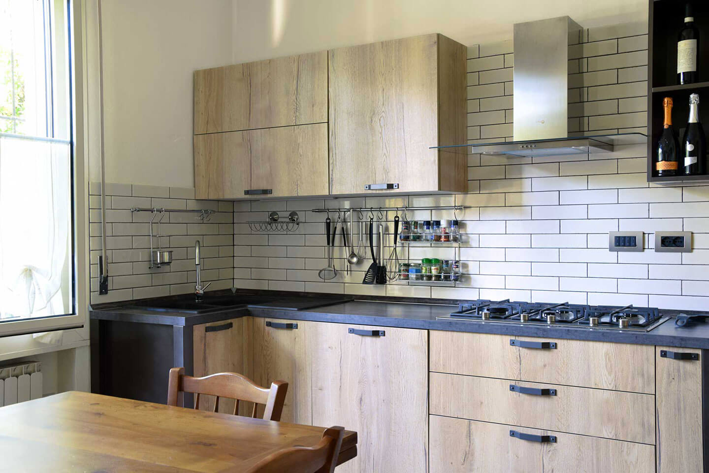 Ravenna-Oristano-Distressed-Install-25433-(17)