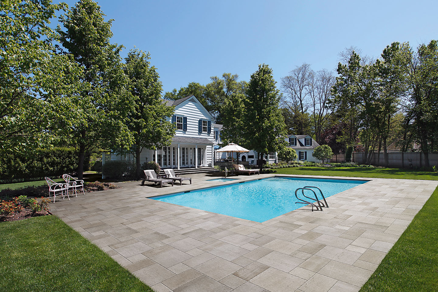 Siren-Porfido-Install-36875-(9)