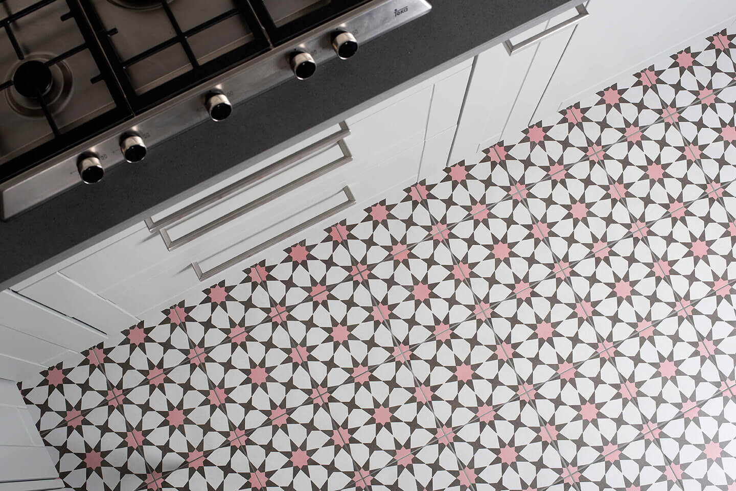 Tabula-Poesia-Install-314875-(10)