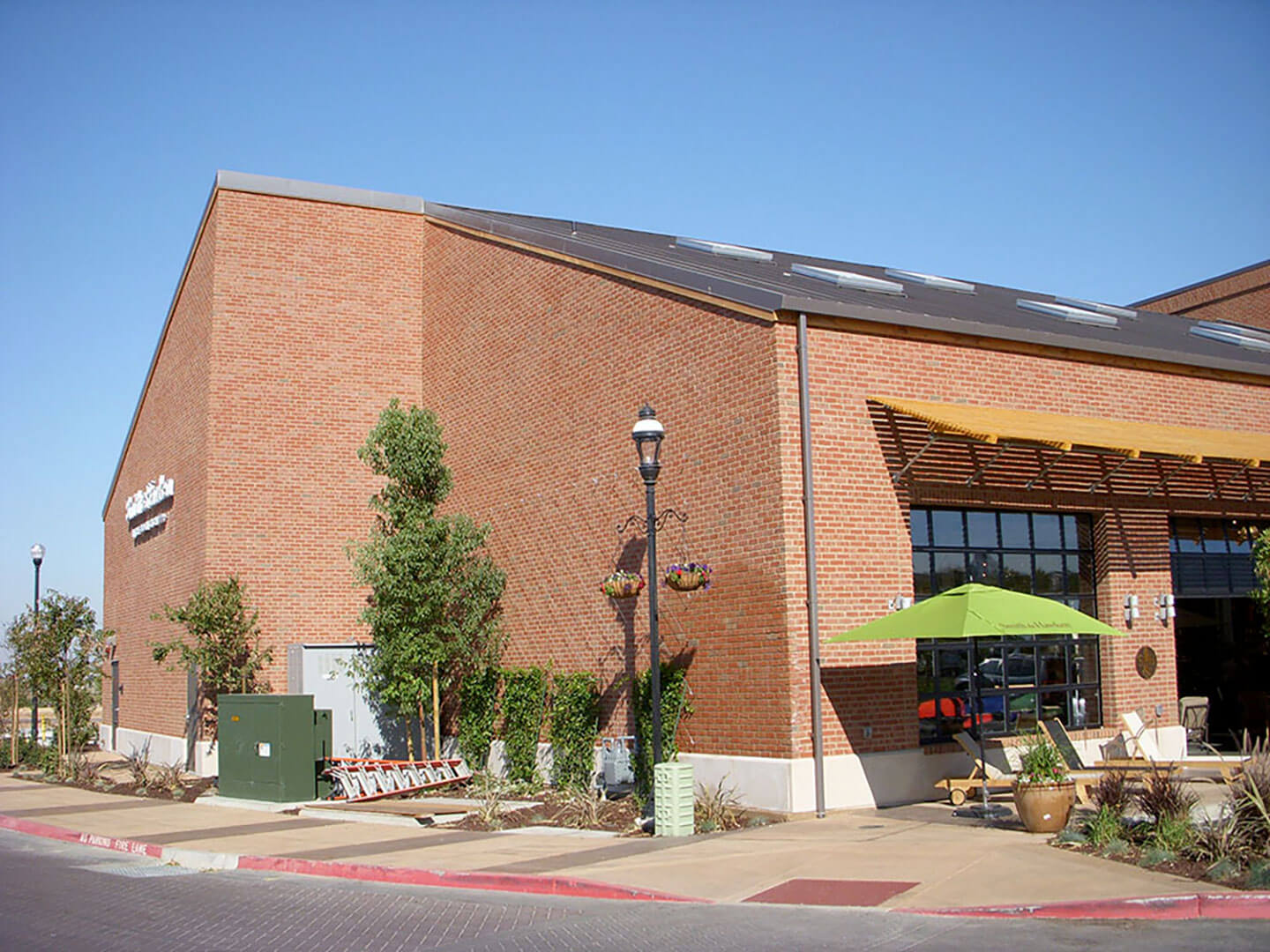 Urban-Brick-Sand-Install-36951-(16)