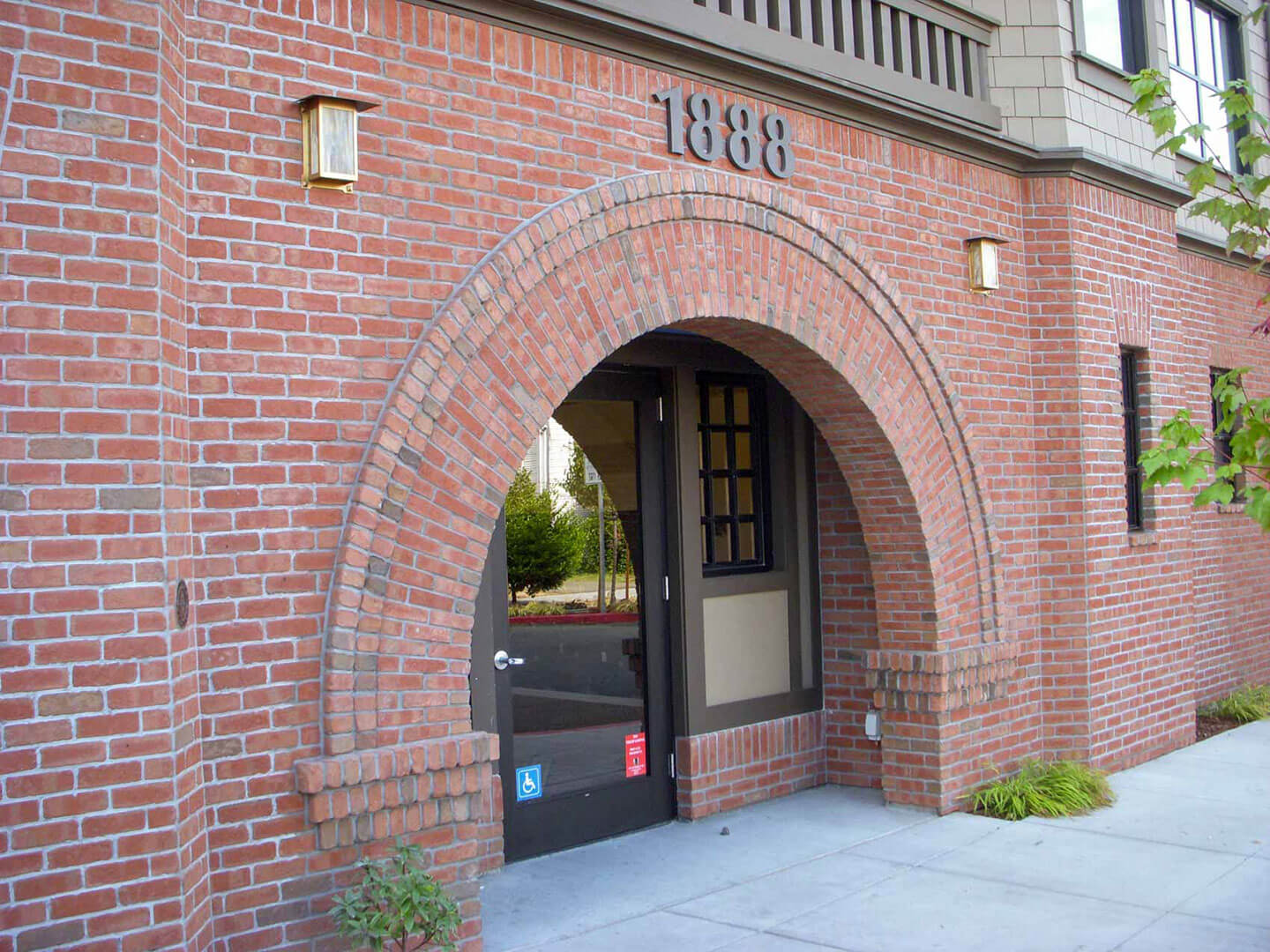 Urban-Brick-Sand-Install-36951-(22)