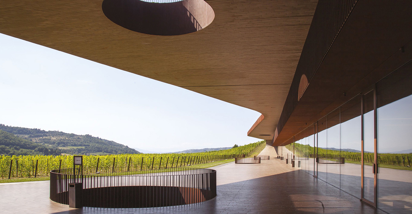 Enrico-Macchina-Terracotta-Install-36642-7