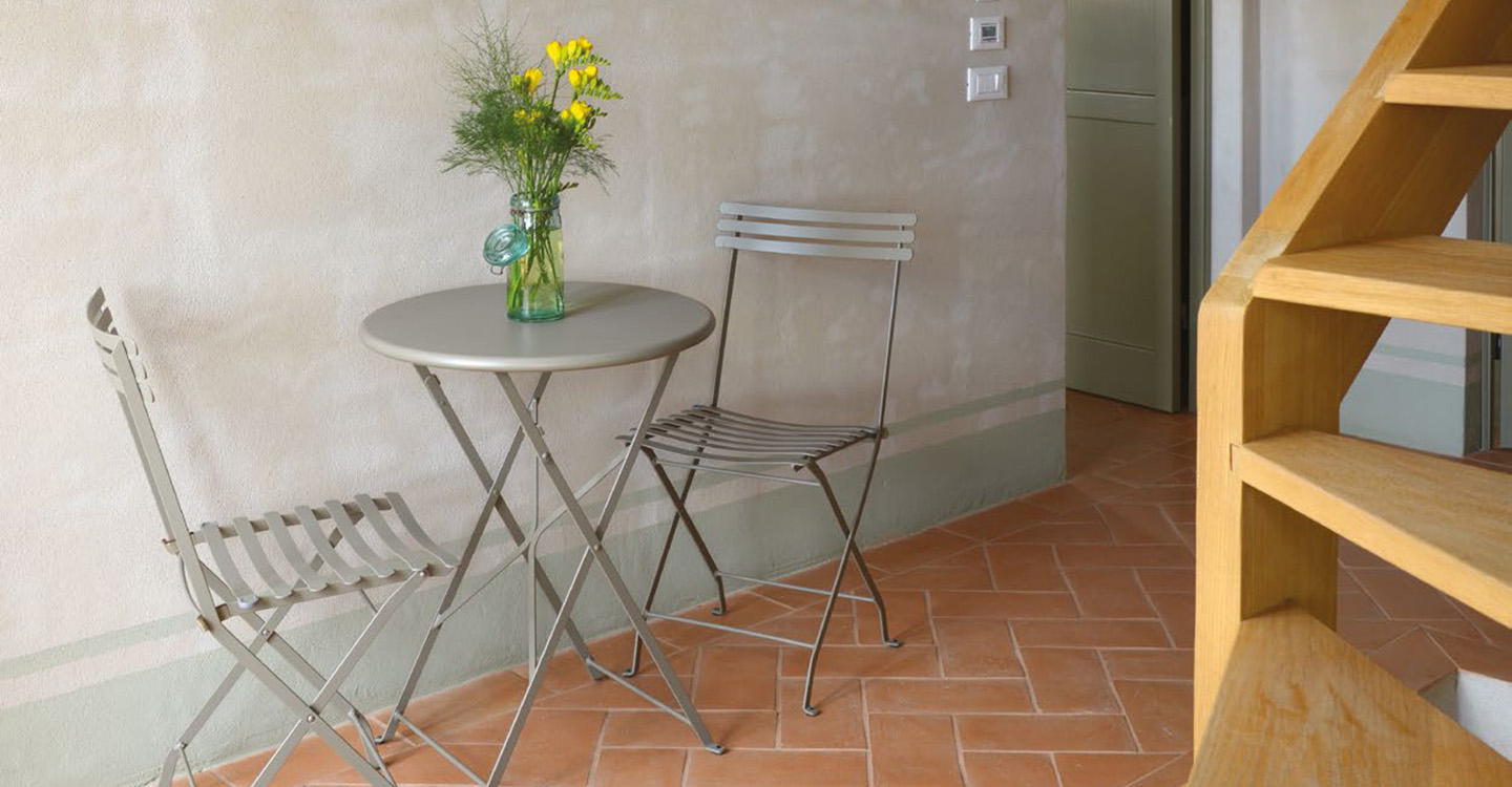 Enrico-Mano-Terracotta-Install-36643-3