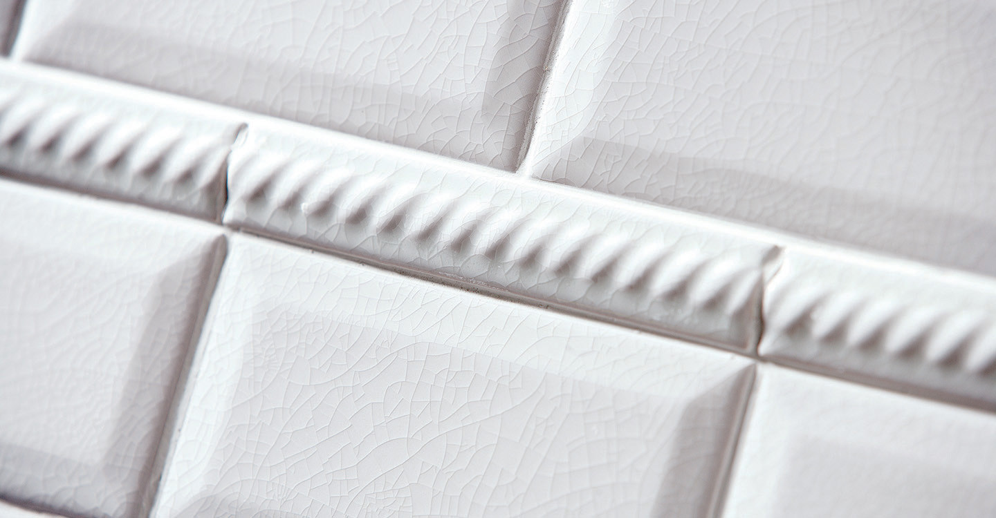 Esperanza-Crackle-White-Install-36647-9