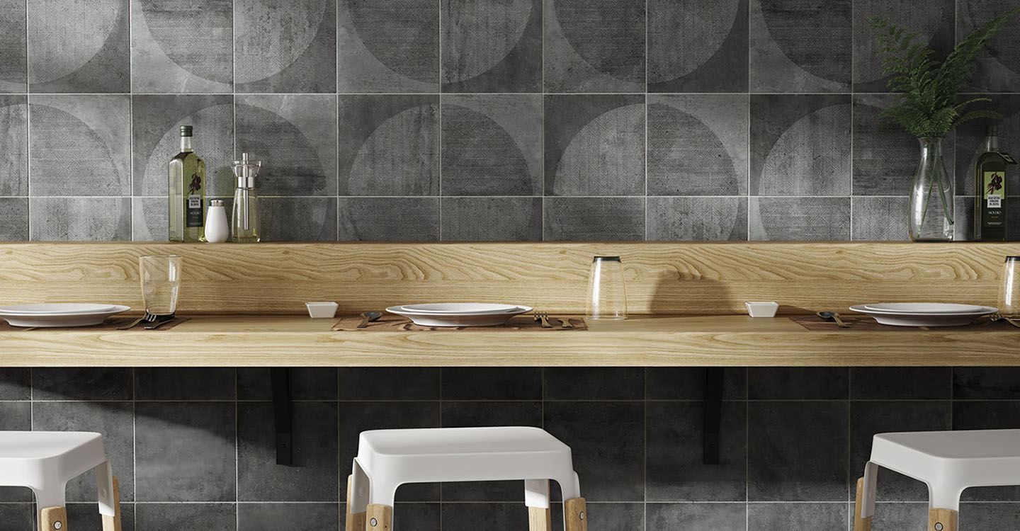 Casey-City-Arc-Deco-Mix-Dark-Matte-Swatch-199304