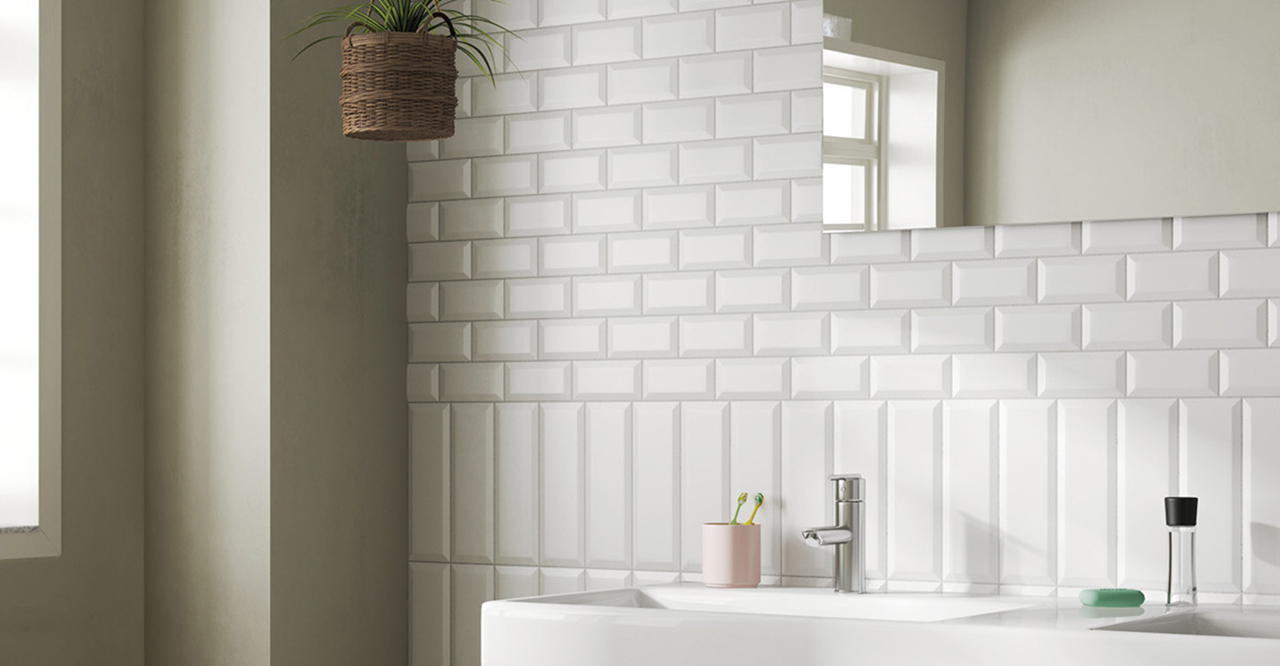 Casey-Metro-White-Matte-Swatch-37810-1