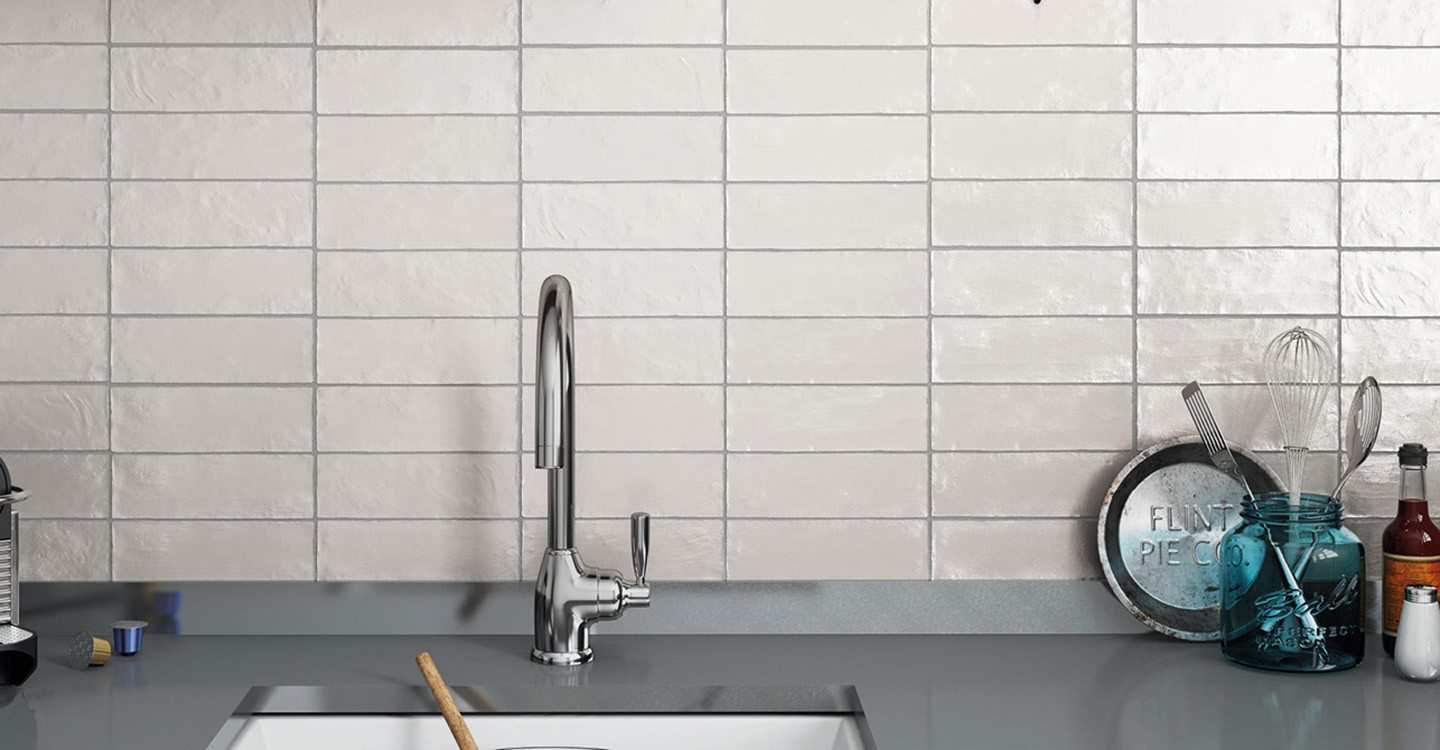 Casey-Plaster-White-Satin-Swatch-37828-2