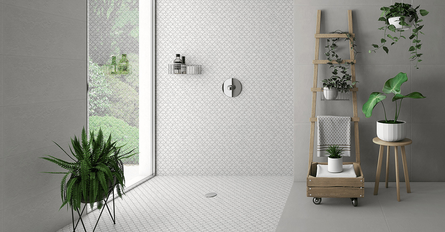 Eden-Glass-Mosaic-Terrazzo-White-Scale-Matte-Swatch-296148