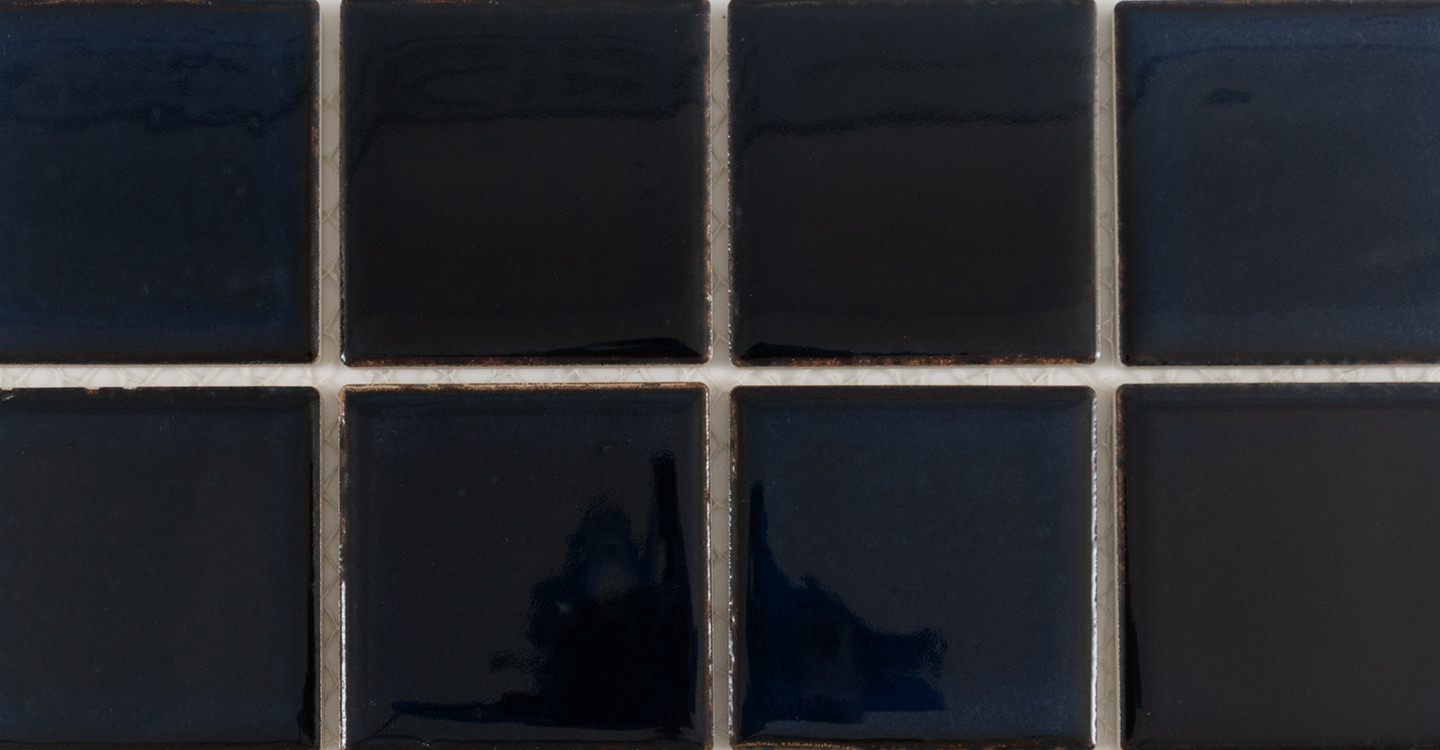 International-Coda-Cobalt-Glossy-Swatch-320831