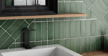 Agami-Topiary-Install-2