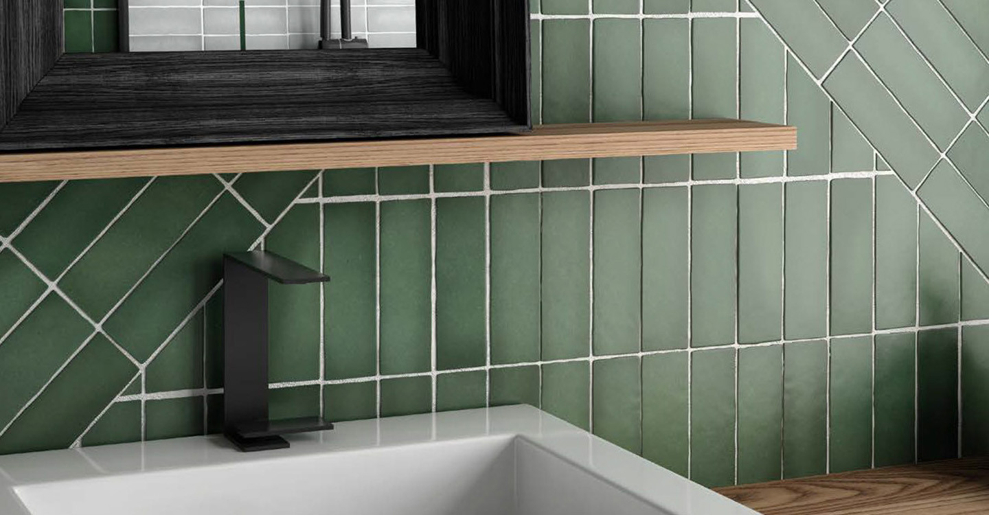 Agami-Topiary-Install-2