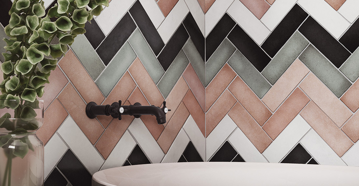 Agami-Topiary-Install-7