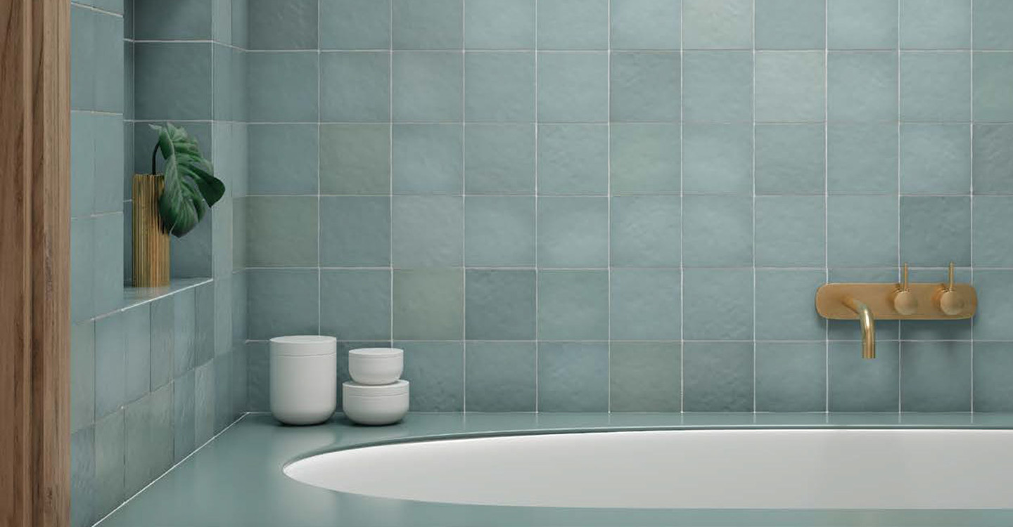 Agami-Topiary-Install-13