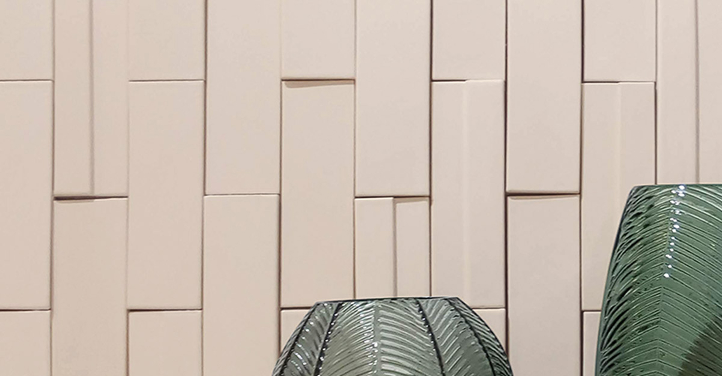 Avi-Ooma-Beige-Mix-Glossy-Swatch-378687