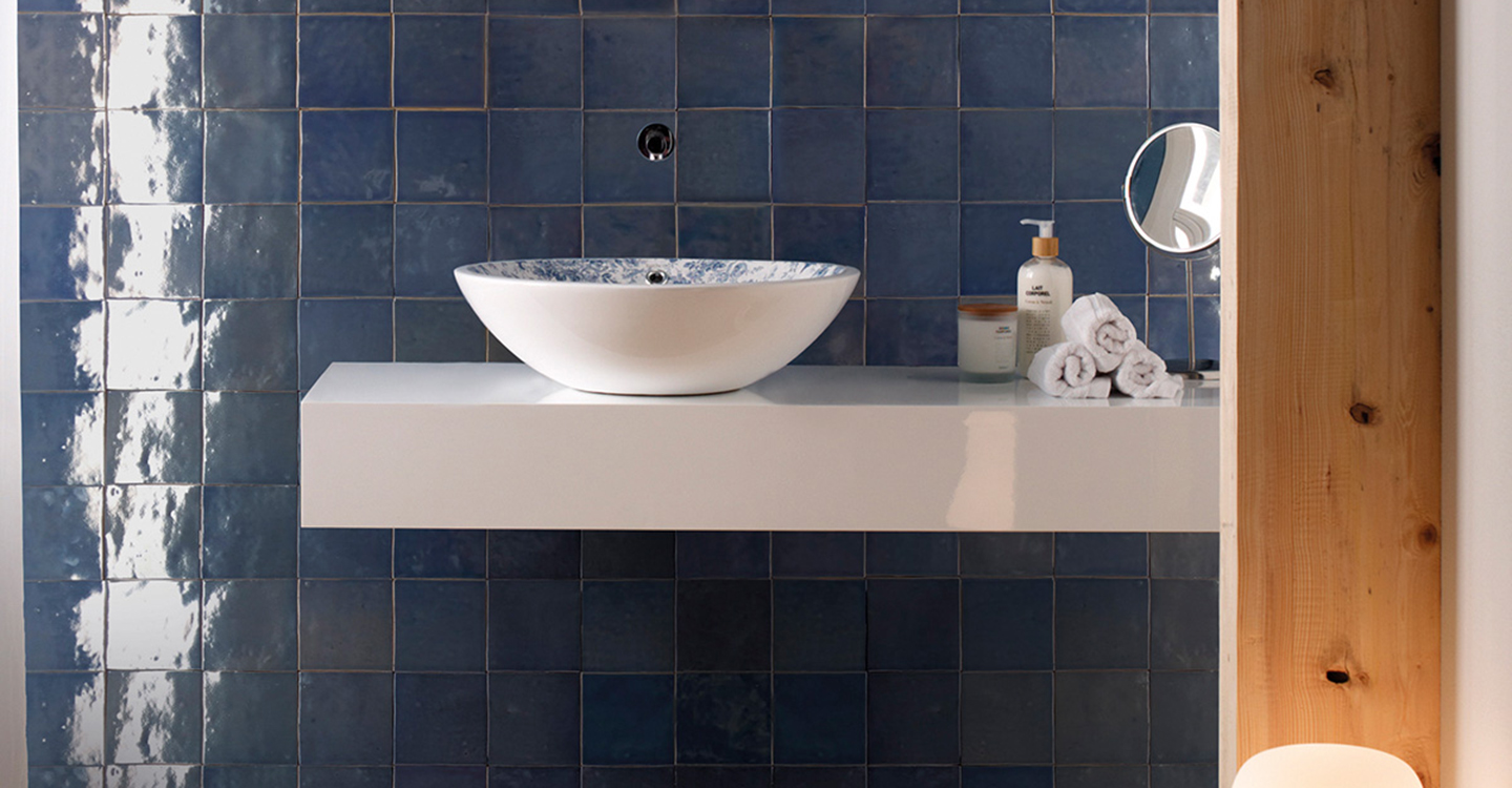 Avi-Palmier-Blue-Satin-378701-1