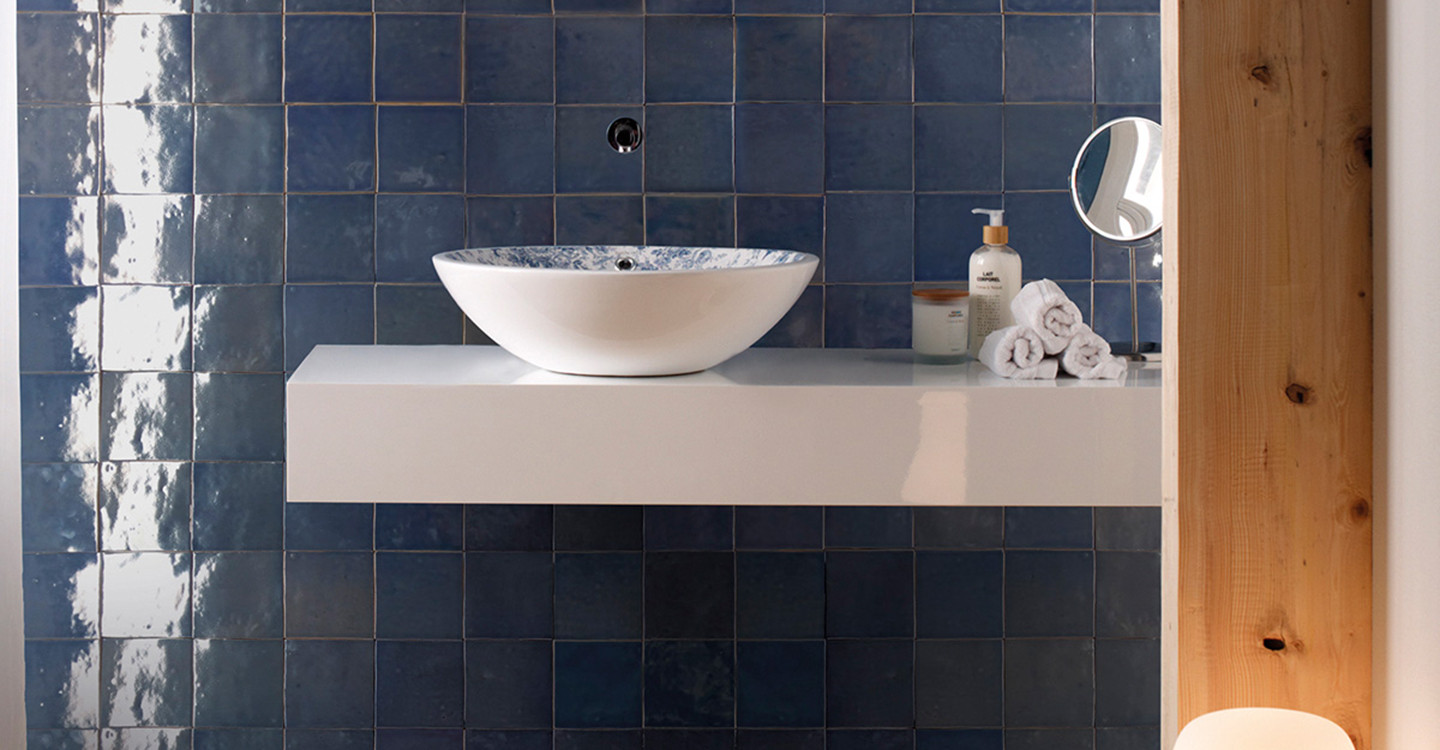 Avi-Palmier-Blue-Satin-378701-1