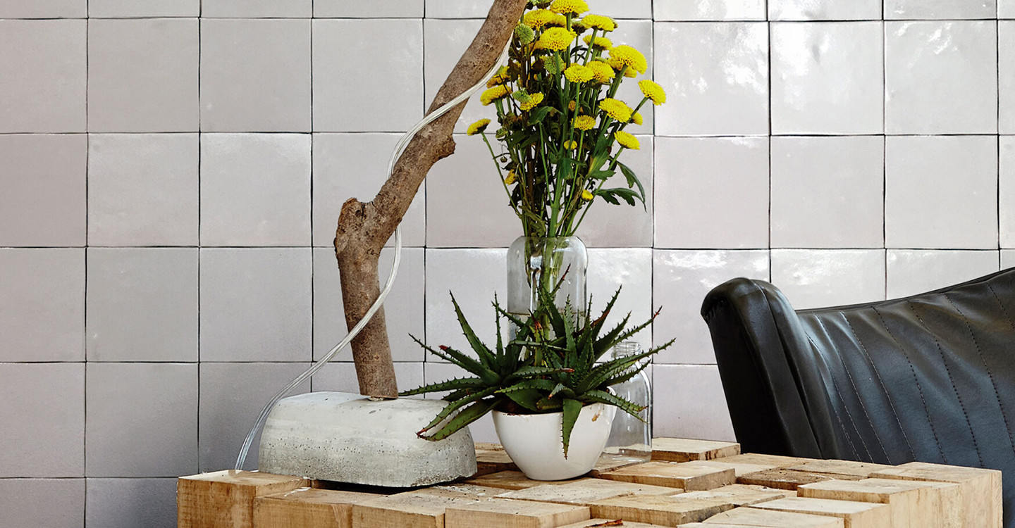 Avi-Palmier-Grey-Satin-378699-1