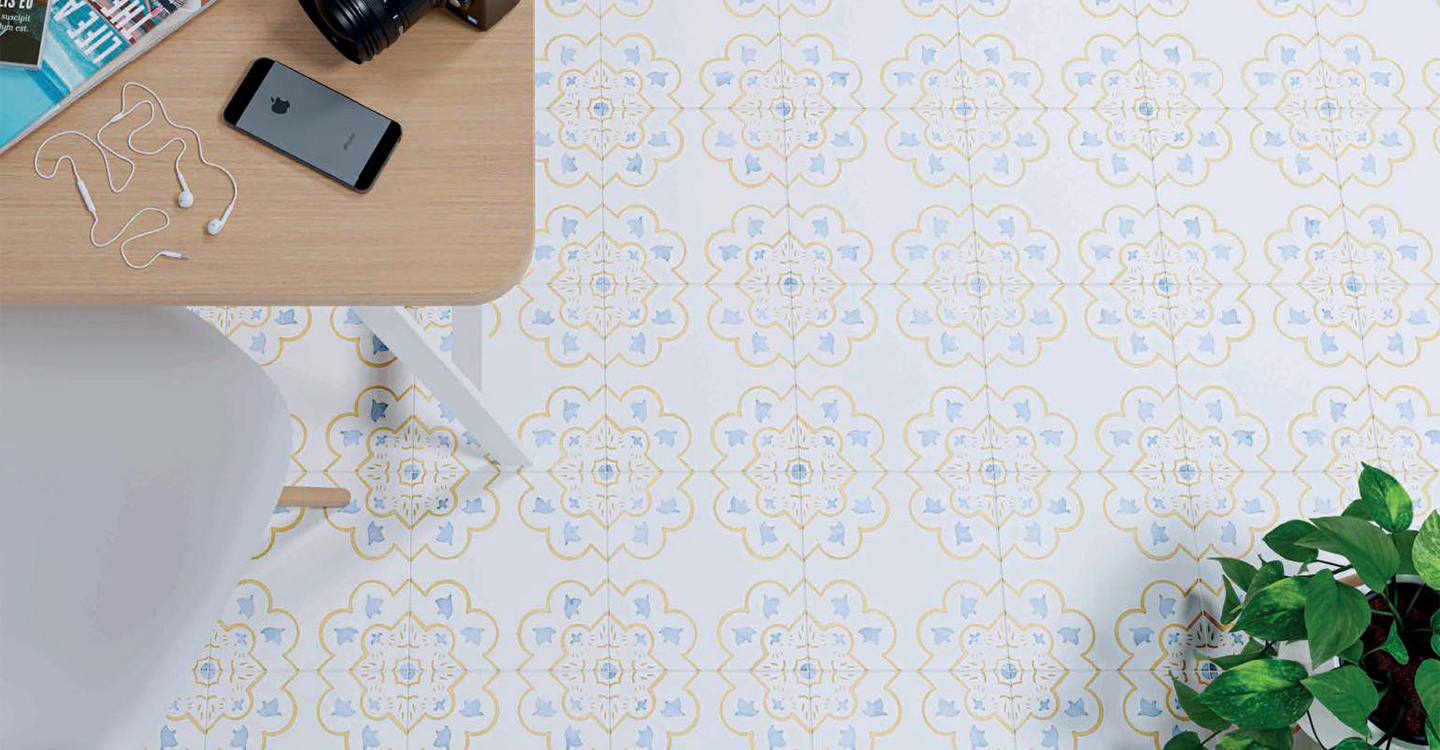 Vicente-Medina-Plaza-Warm-Matte-389636