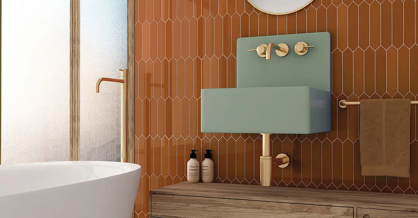 Casey-Parade-Pumpkin-Glossy-Swatch-388291