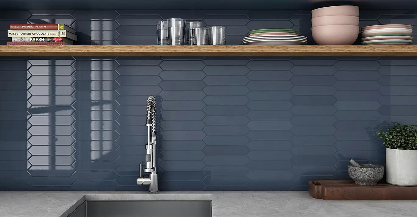 Casey-Parade-Slate-Glossy-Swatch-388285