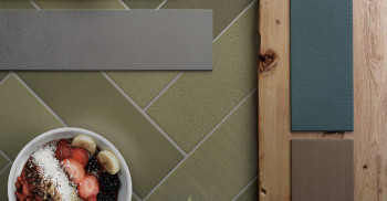 Casey-Larissa-Green-Texture-Mix-Matte-Swatch-387983-1