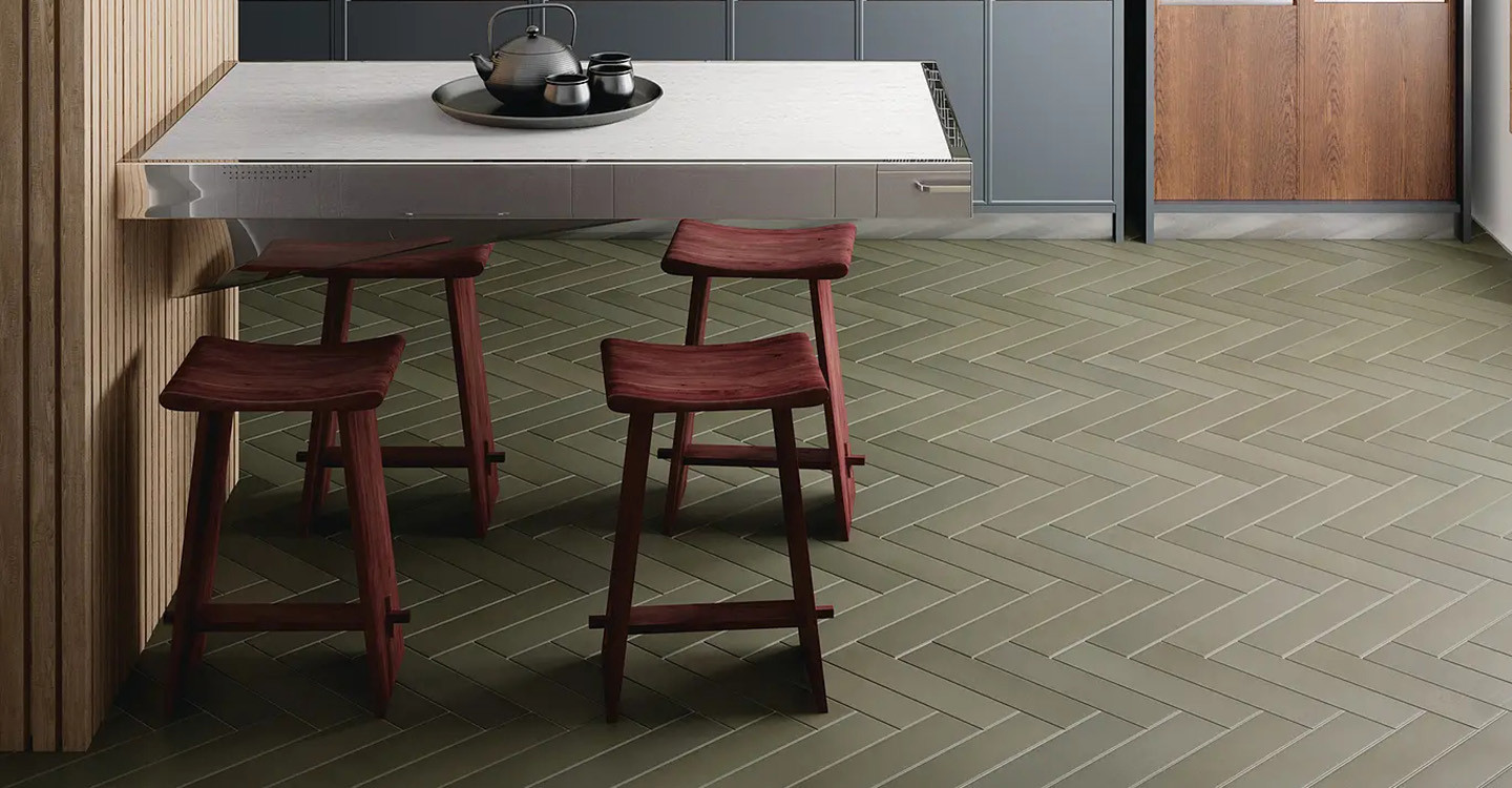 Casey-Larissa-Green-Texture-Mix-Matte-Swatch-387983-2