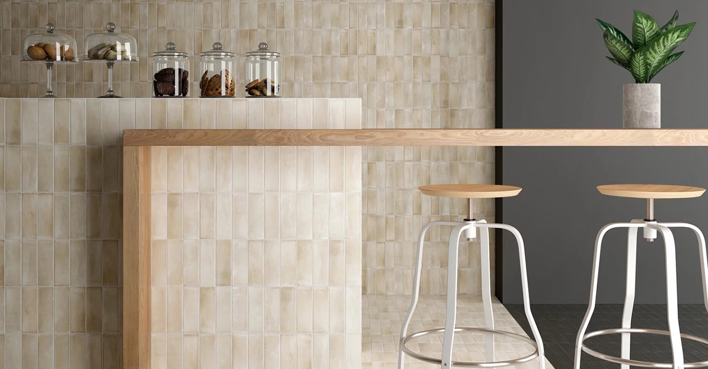 Casey-Colada-Ivory-Matte-Swatch-388013-1