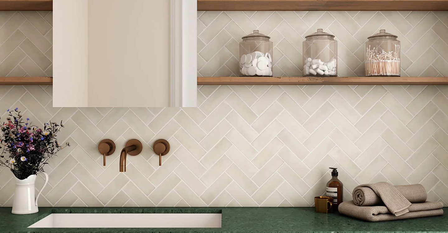 Casey-Colada-Ivory-Matte-Swatch-388013