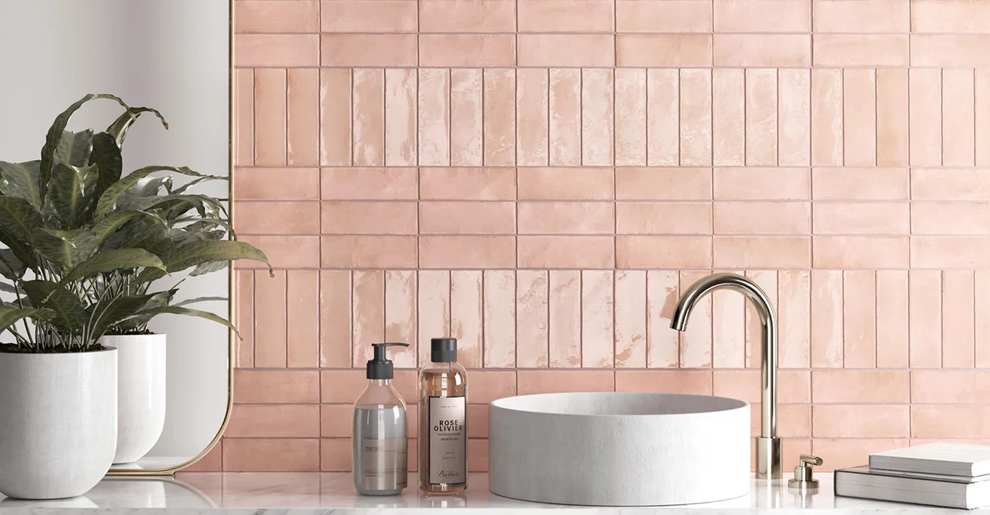 Casey-Colada-Pink-Glossy-Matte-Swatch-388022