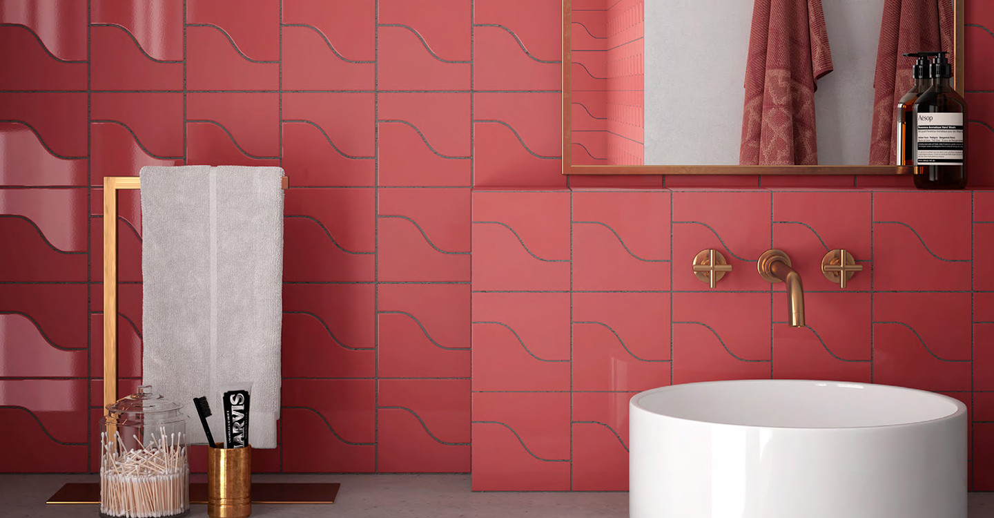 Casey-Bolo-Rose-Glossy-Swatch-388125