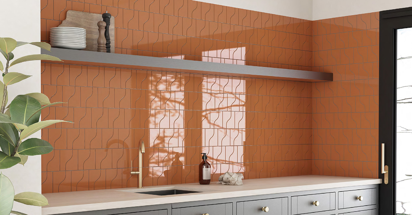 Casey-Bolo-Tangerine-Glossy-Swatch-388126