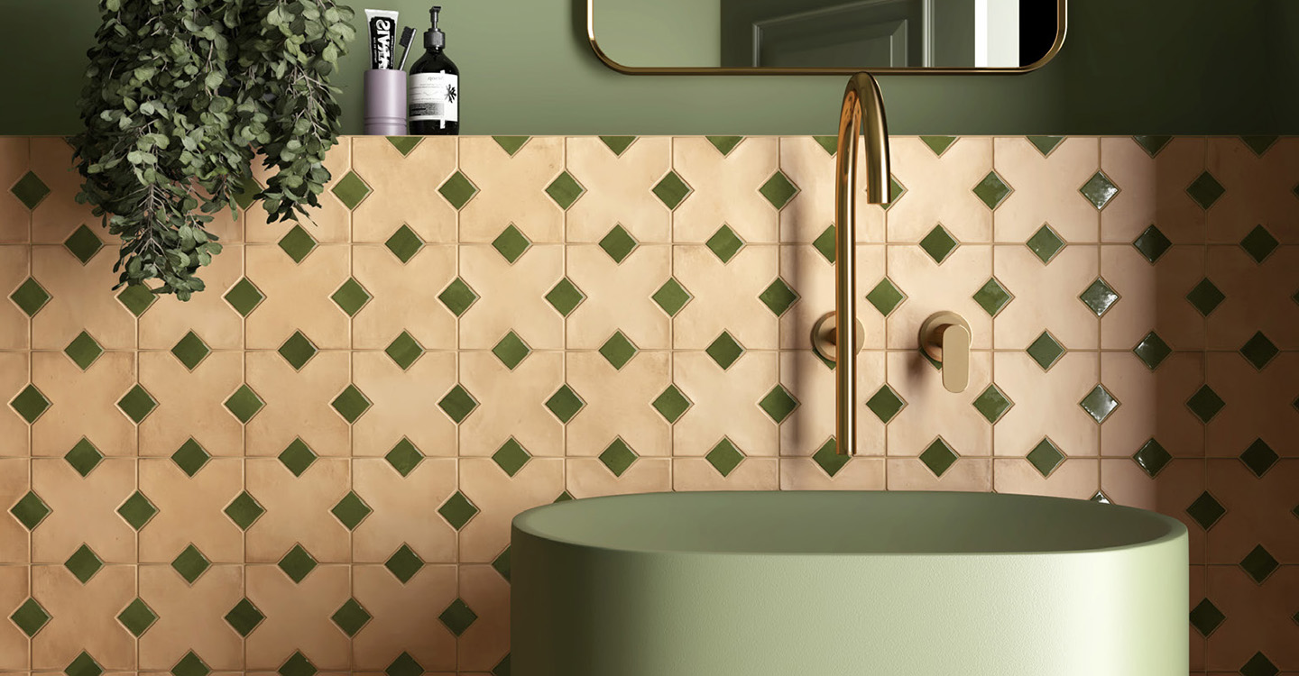 Casey-Phoenix-Camel-Matte-Inset-Green-Glossy-388140