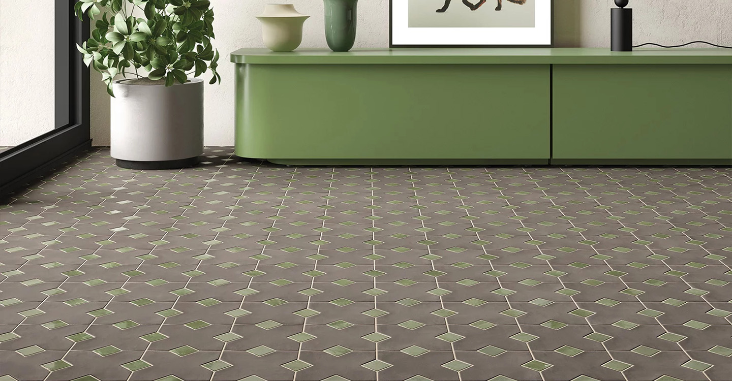 Casey-Phoenix-Charcoal-Matte-388144Casey-Phoenix-Inset-Green-Glossy-388147